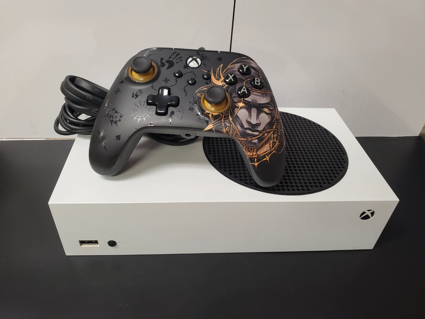 Xbox Series S Console with Wired Controller (1TB)