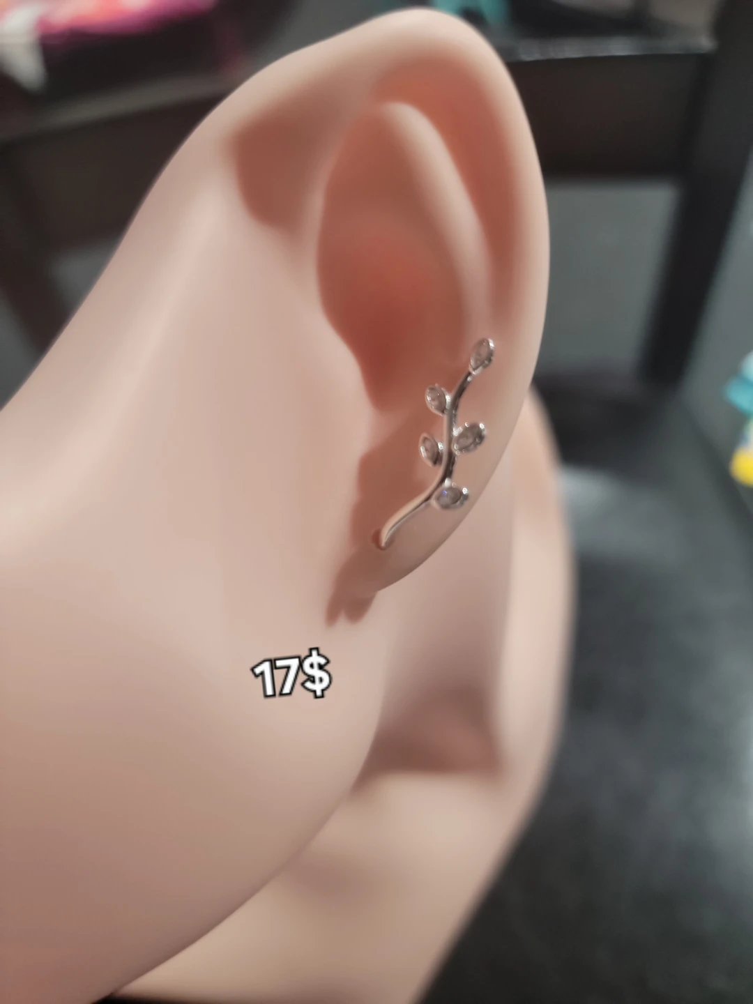 Silver leaf climber earring
