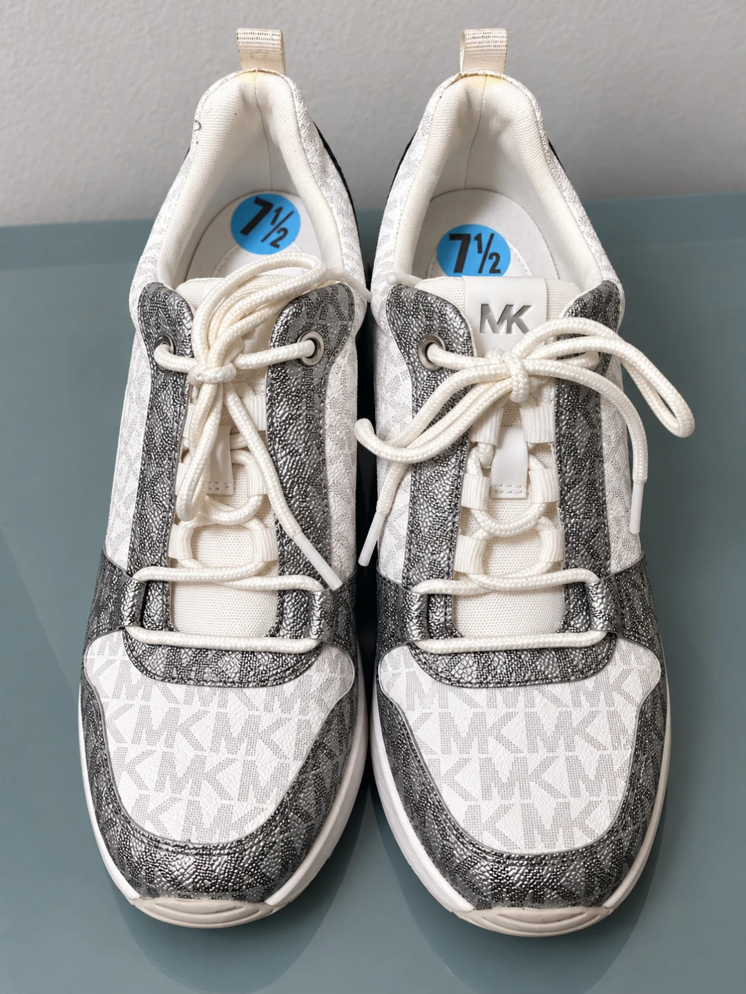 Michael Kors sneakers white and silver size 7.5