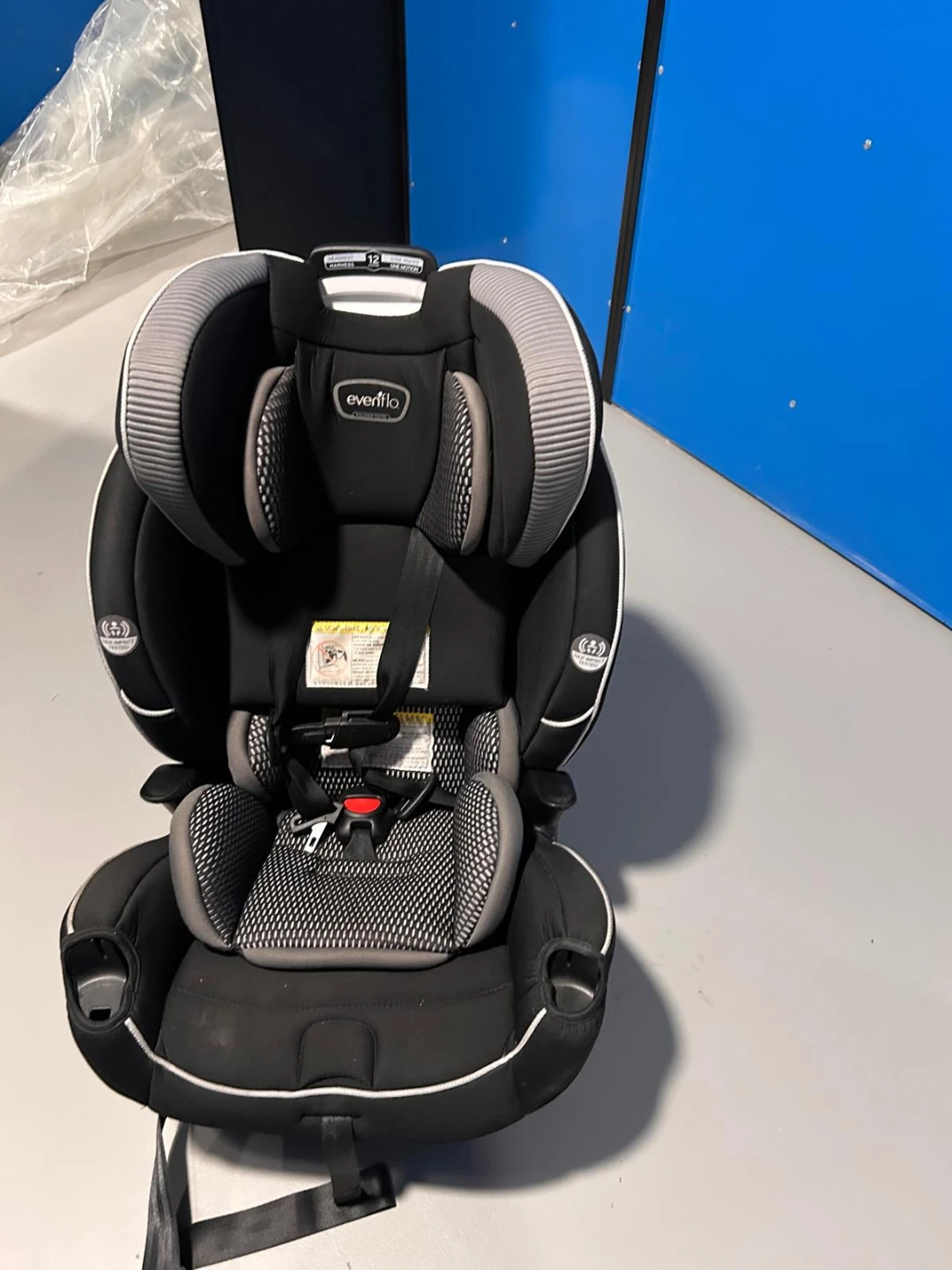 Evenflo EveryFit 4-in-1 Car Seat - photo 4