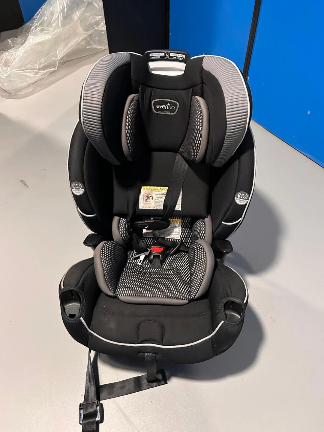 Evenflo EveryFit 4-in-1 Car Seat - photo 5
