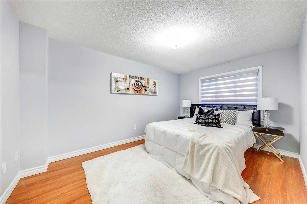 3 Bed+2.5 bath Townhouse for Rent - photo 2