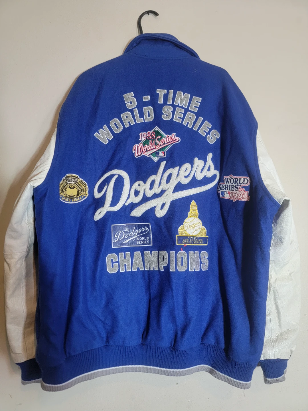 Los Angeles Dodgers World Series Champions Varsity Jacket - photo 5