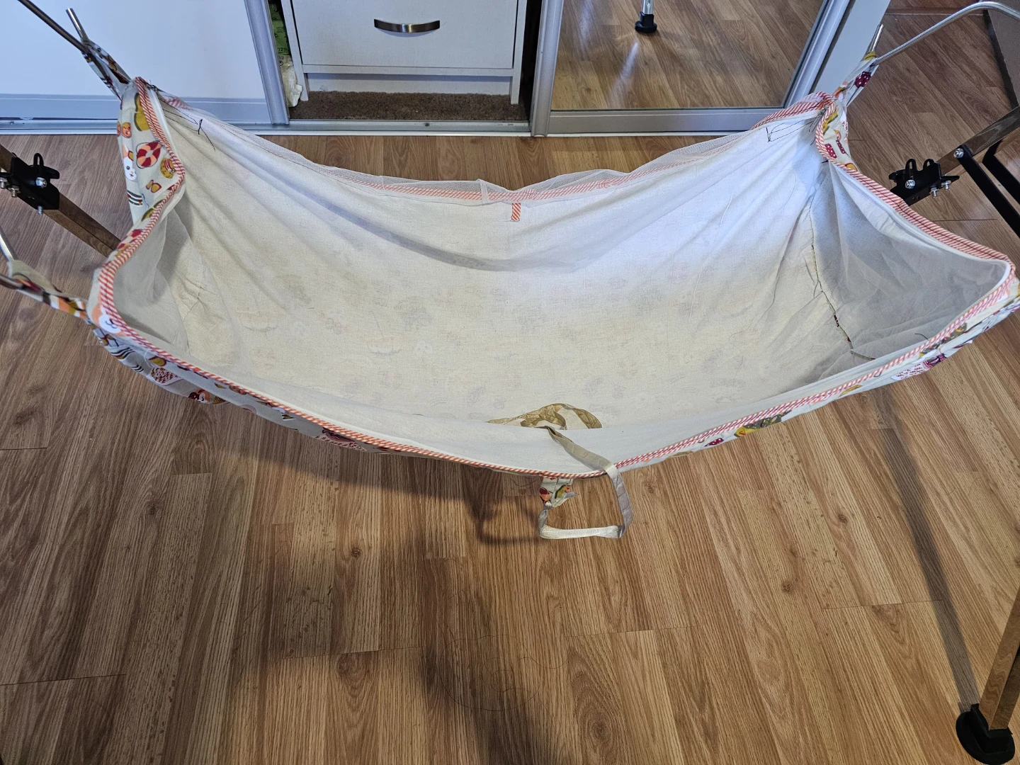 Motherhood baby cradle with stand - Indian style cradle - photo 3