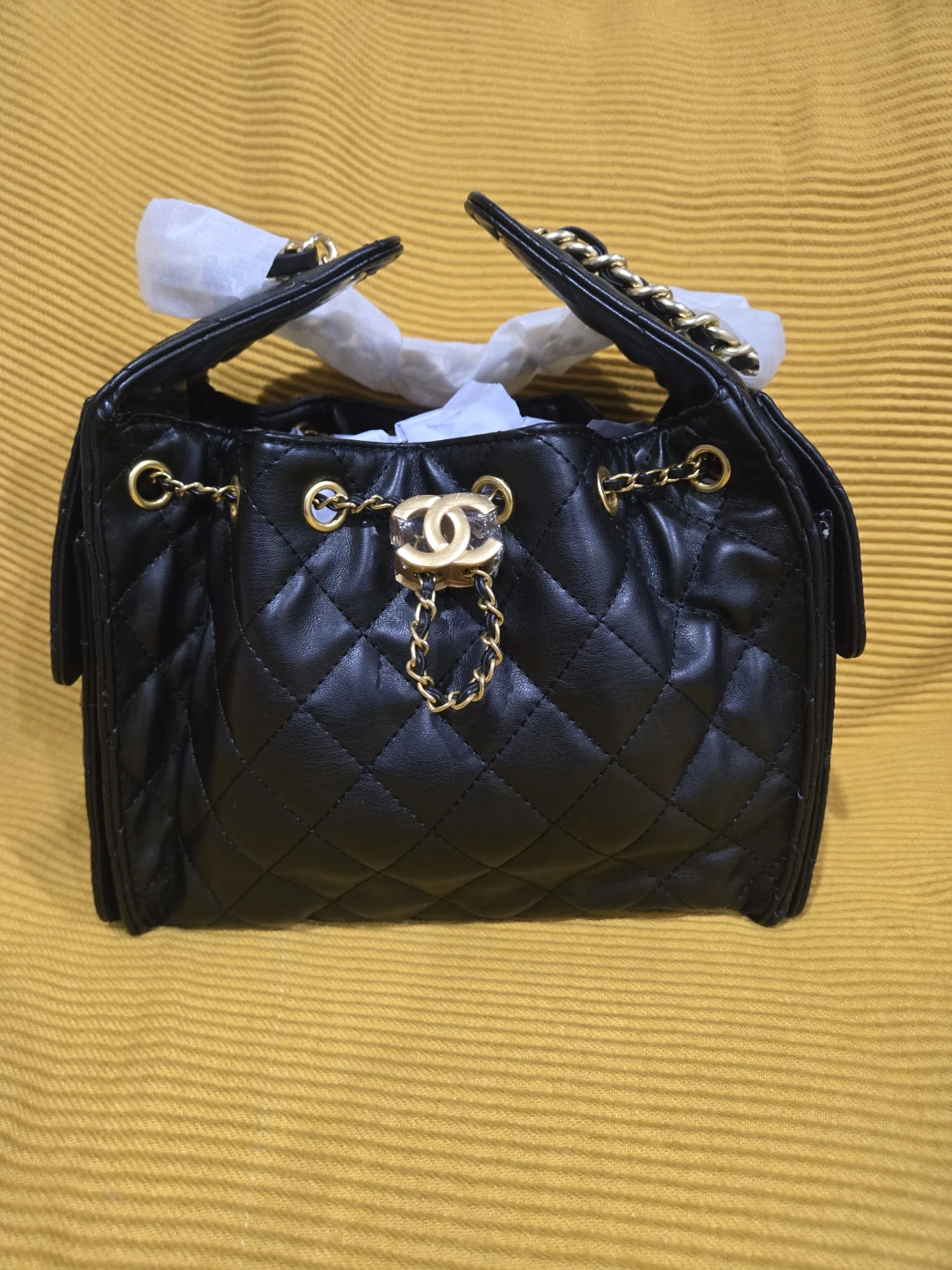 Chanel Quilted Black Handbag - photo 2