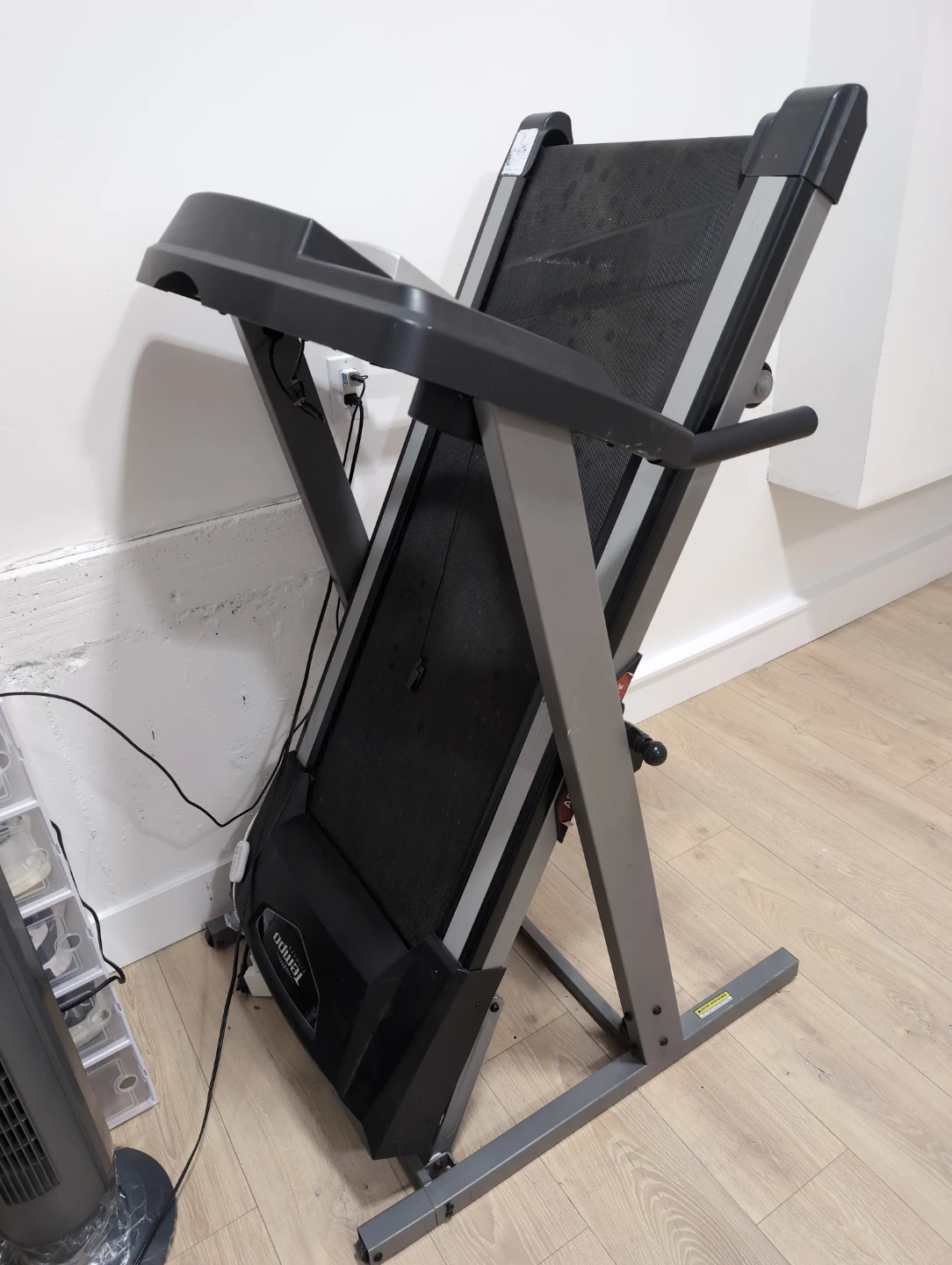 Tempo Fitness 611T Treadmill