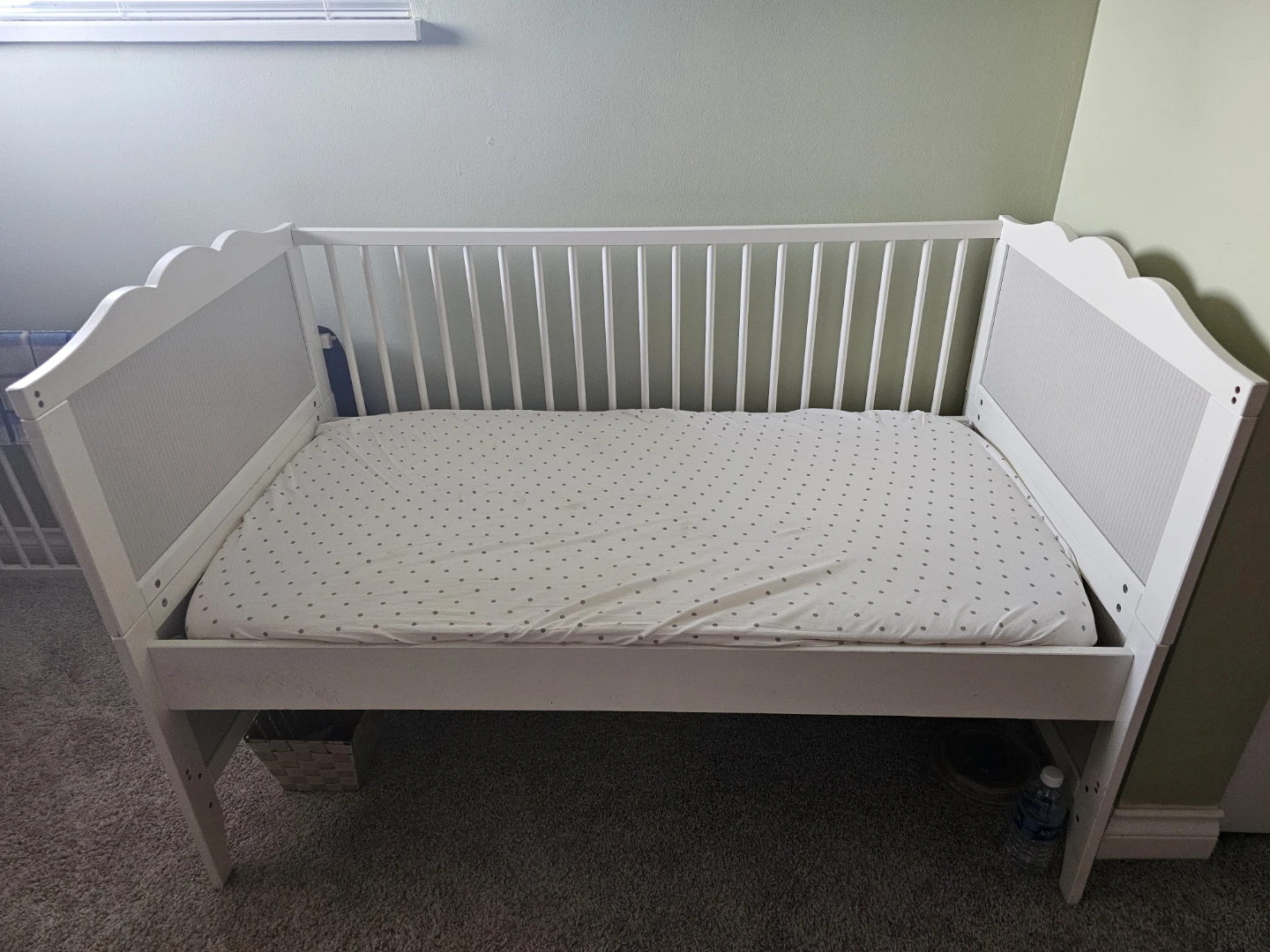 White Convertible Toddler Bed - photo 2