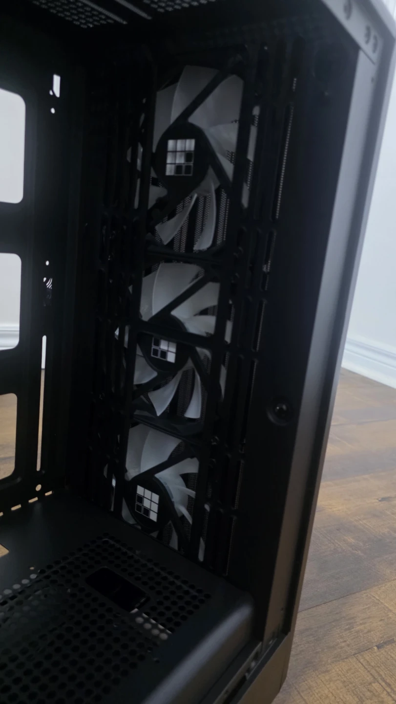 Fractal Design North Computer Case - photo 4