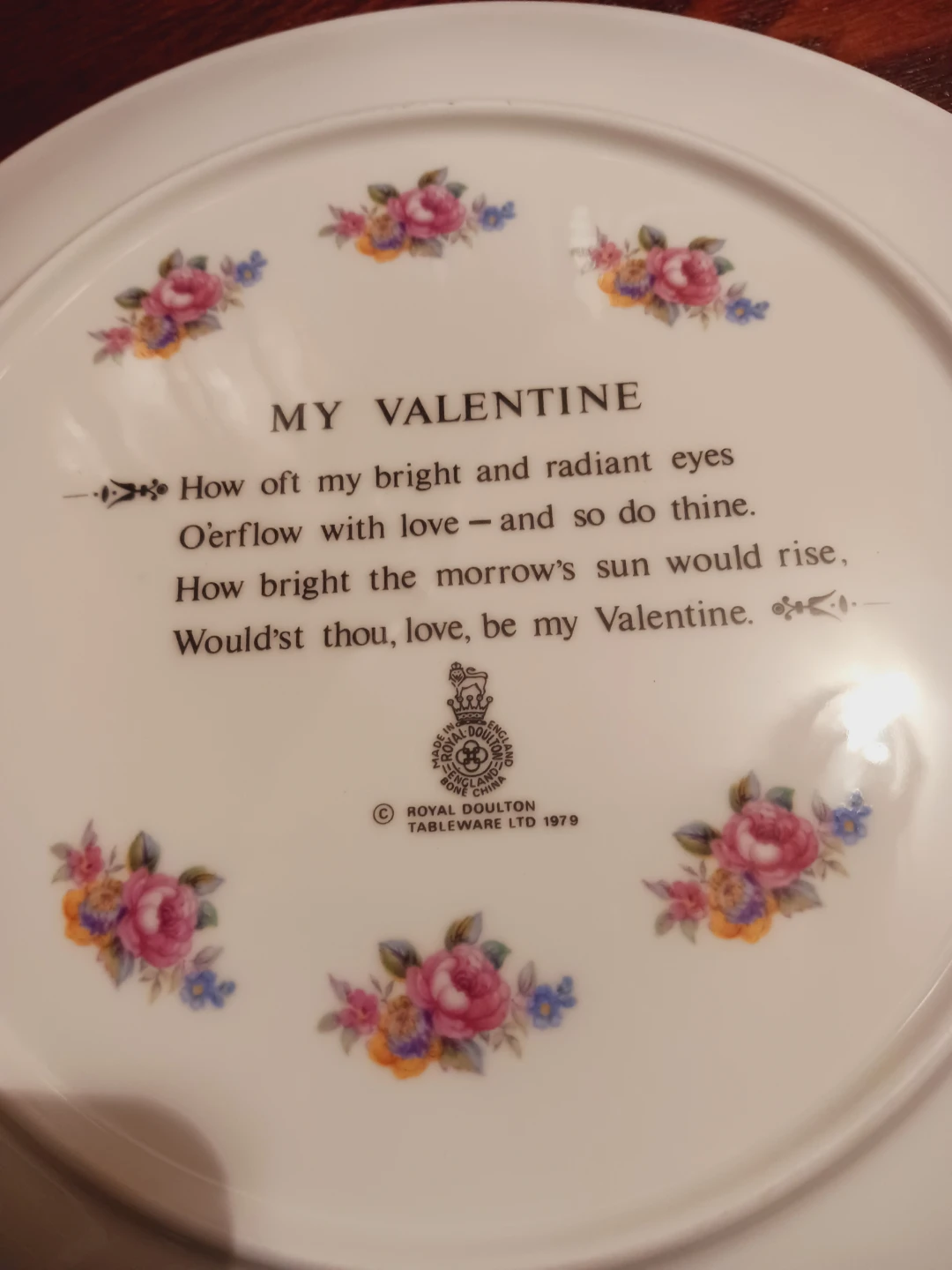 Rare Royal Doulton Valentine's Day 1980 Collector Plate - photo 4