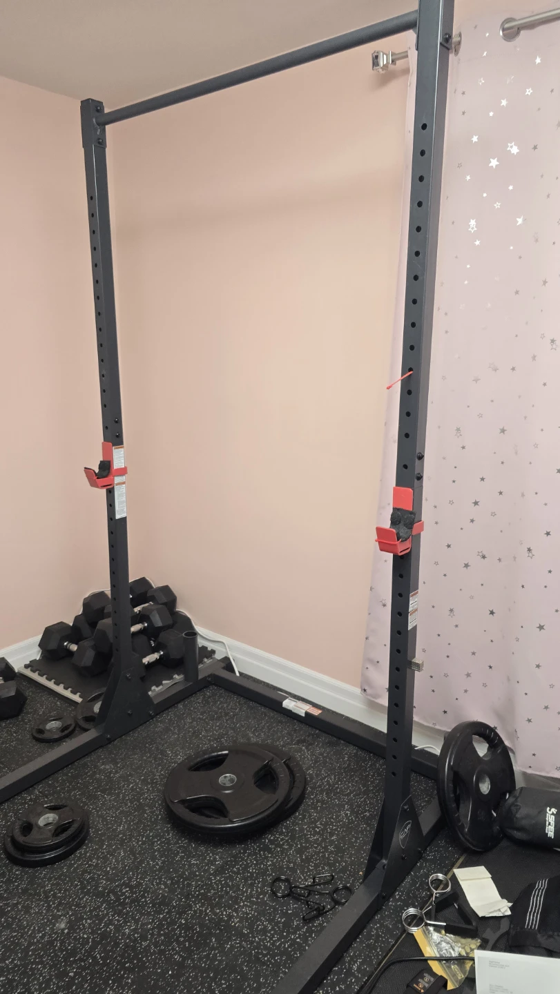 Squat Rack + Barbell 83 Inches + 250lb weights