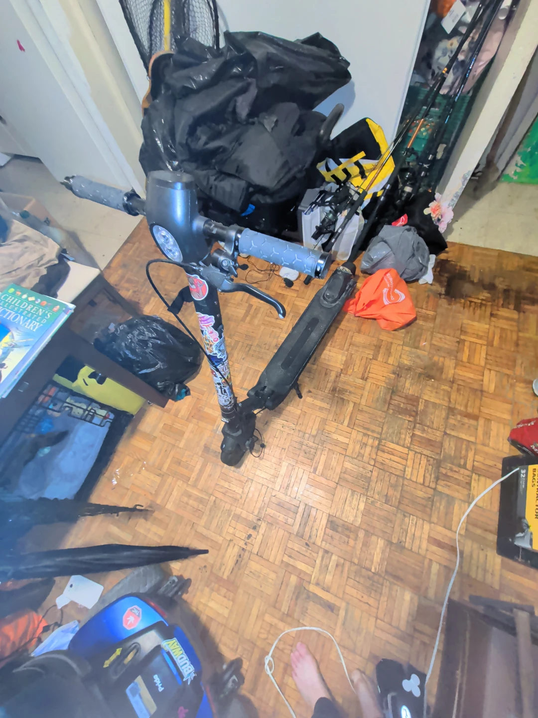 Black Electric Scooter FOR PARTS