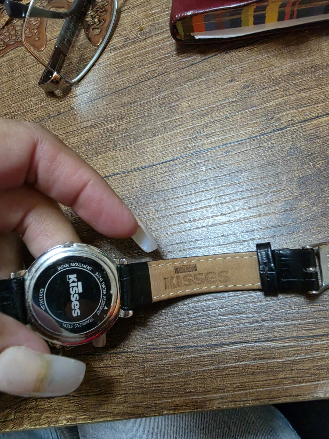 Kisses Women's Watch