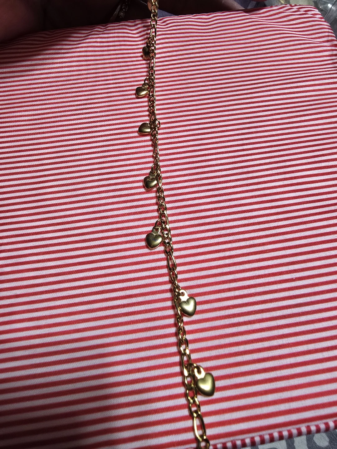 Gold-tone heart charm bracelet - photo 5