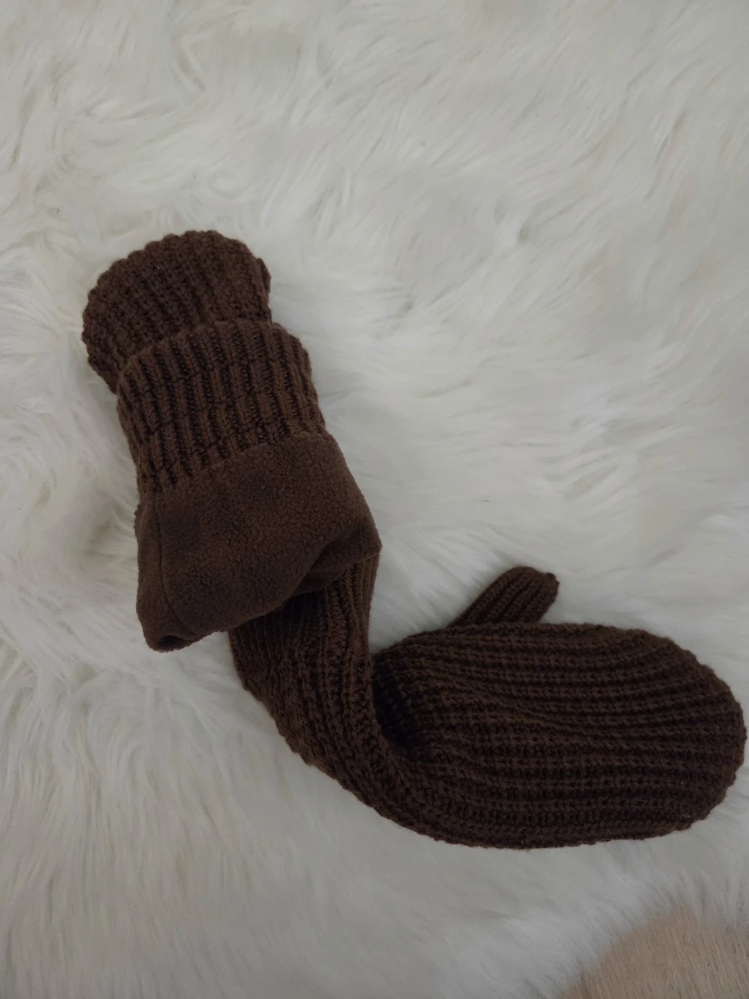 Aritzia Brown Knit Mittens - photo 3