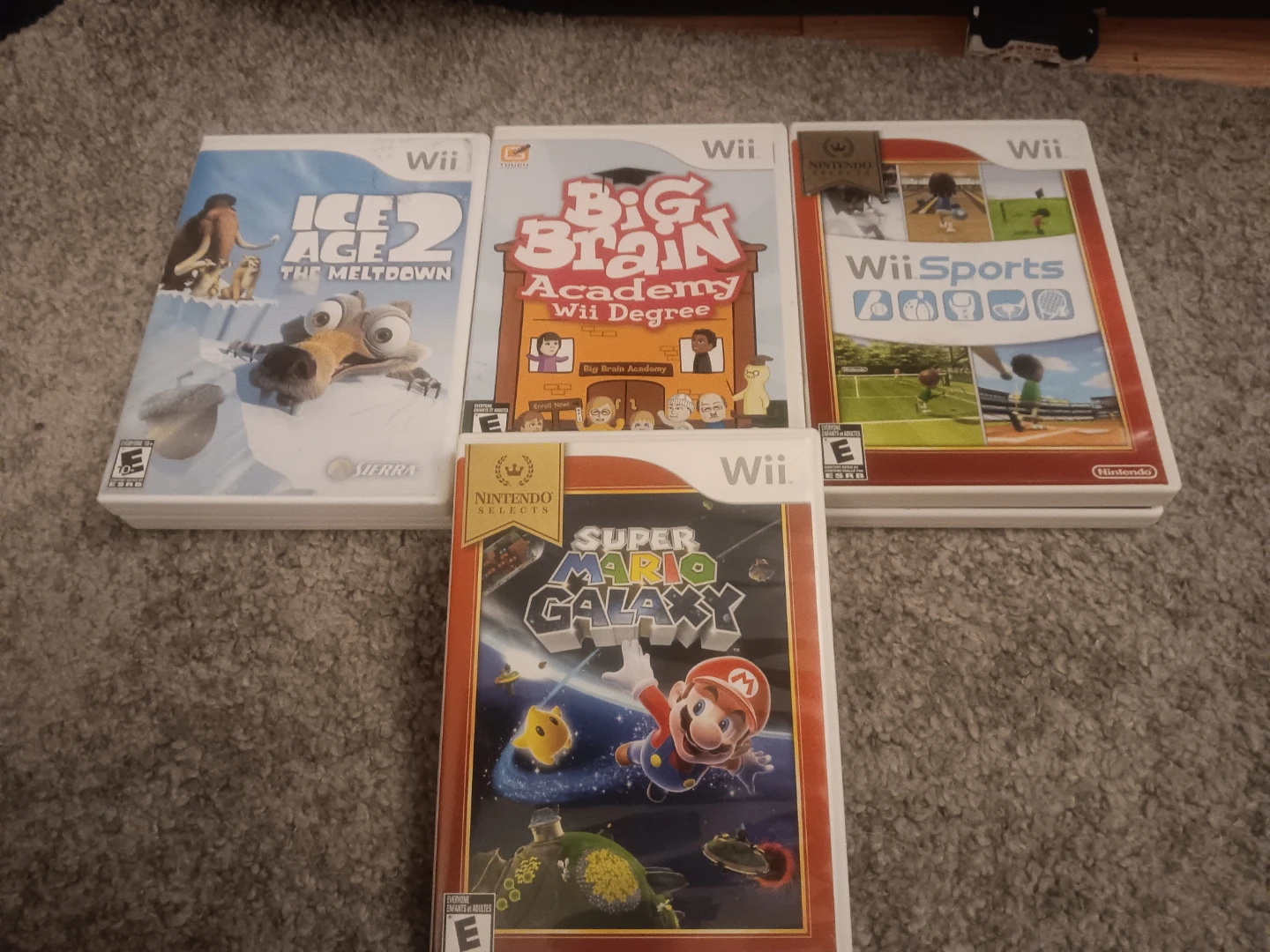 Nintendo Wii Console Bundle with Games and Guitars - photo 5