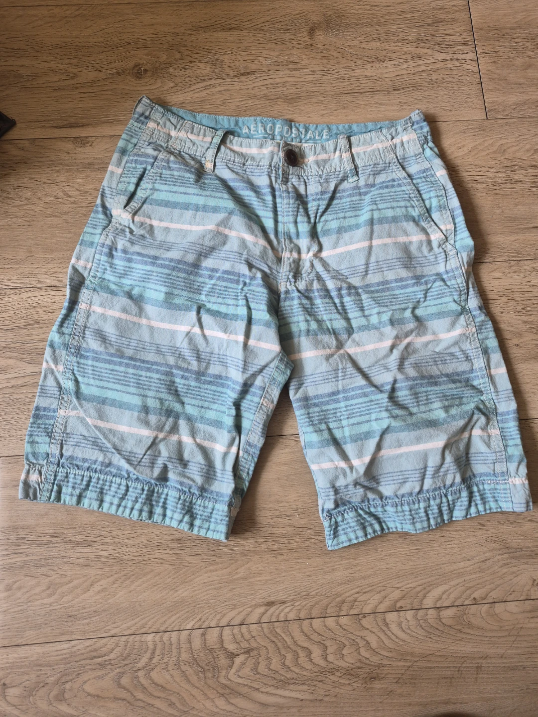 Aeropostale striped shorts size 27 100% cotton