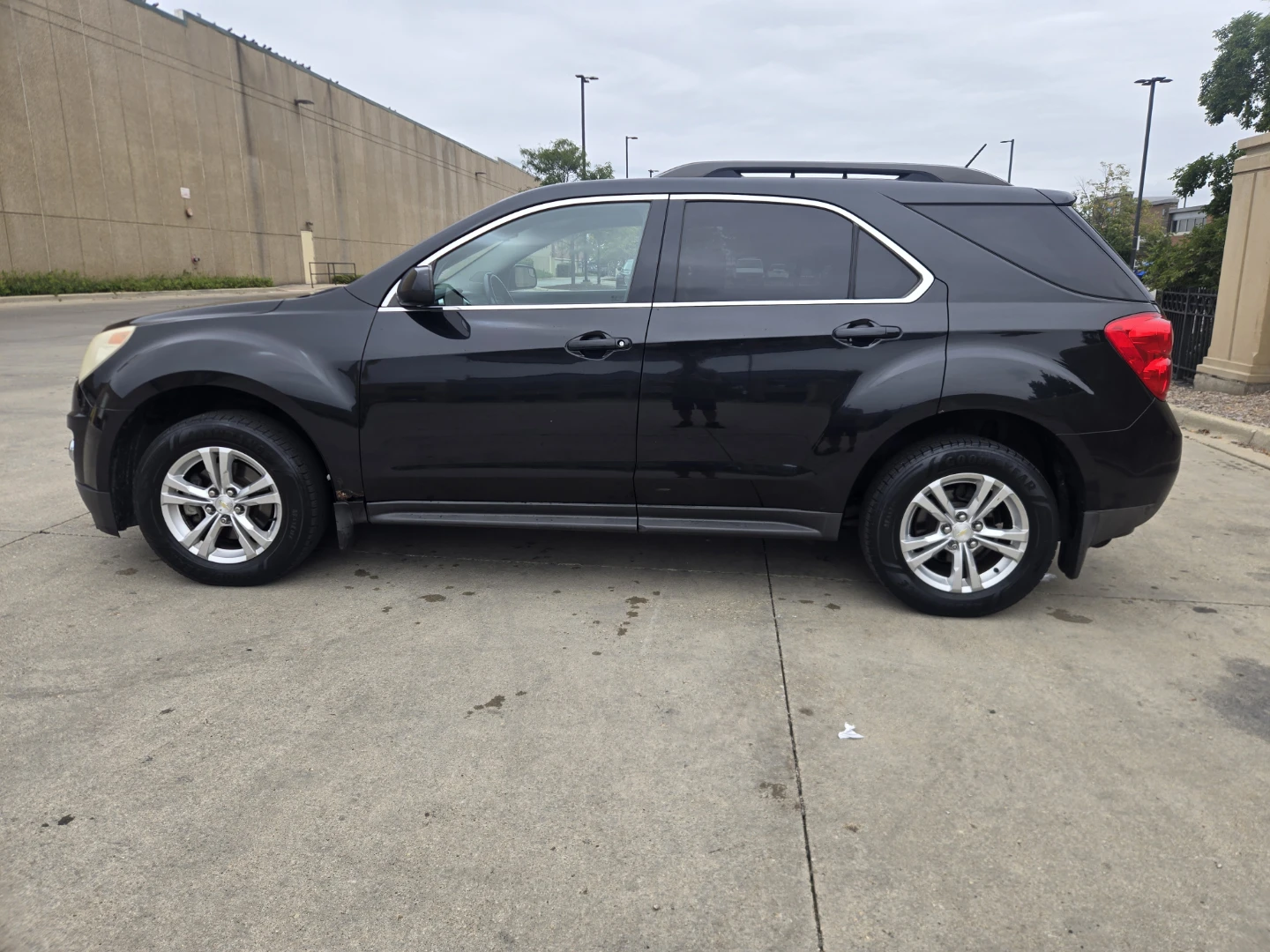 *2013 CHEVY EQUINOX LT* RUNS AND DRIVES GREAT - photo 3