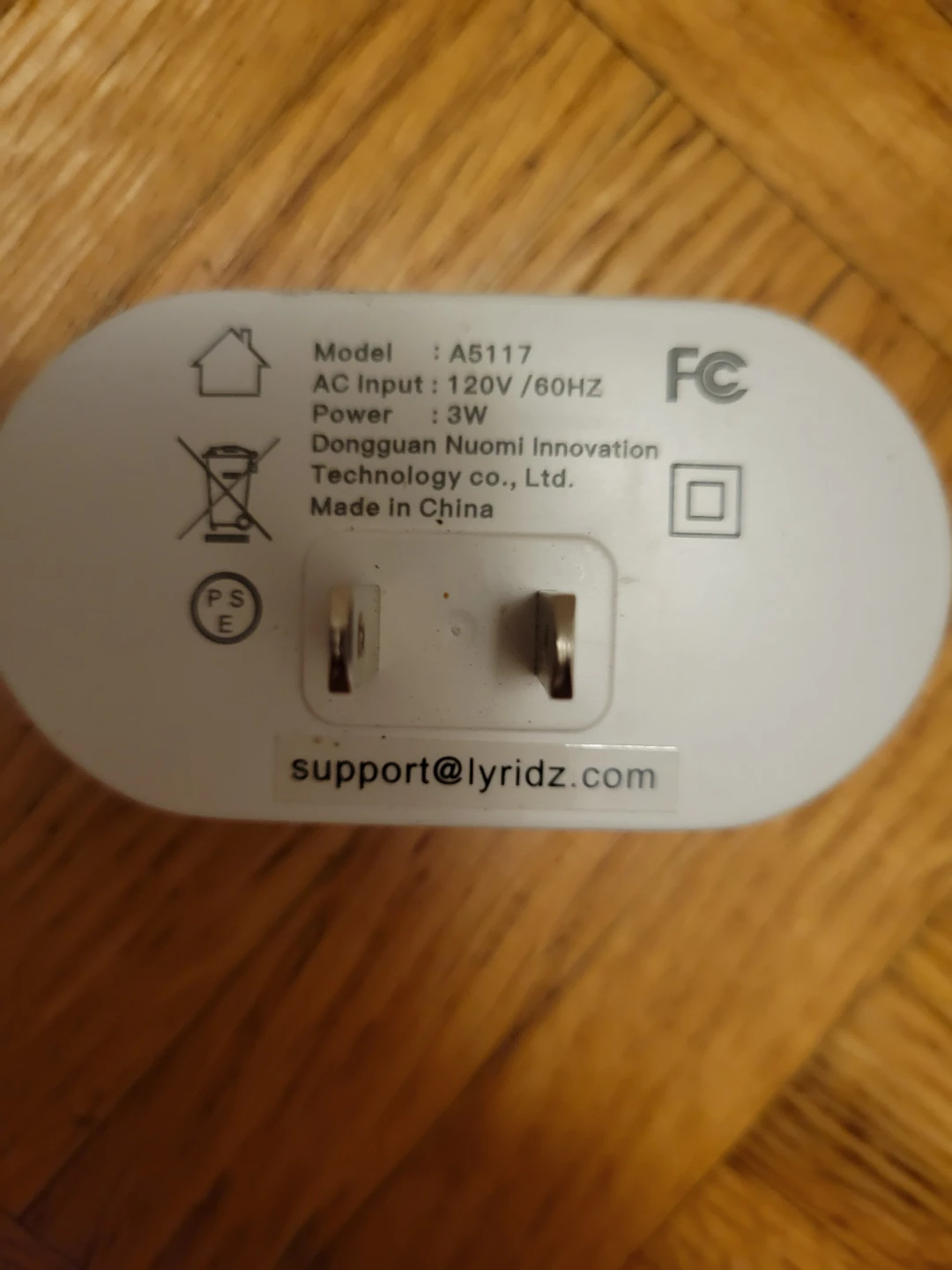 Lyridz Motion Sensor Night Light - photo 2