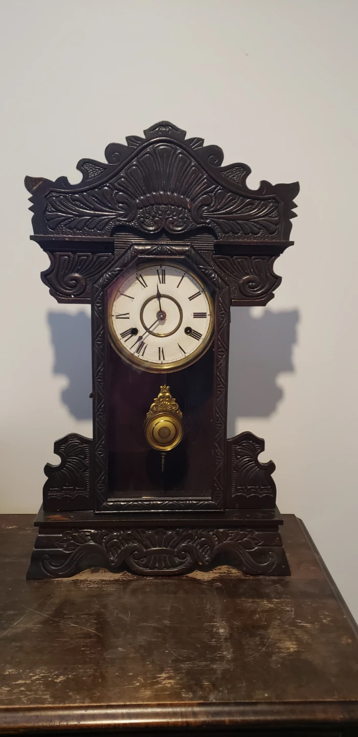 Vintage Dark Wood Mantle Clock