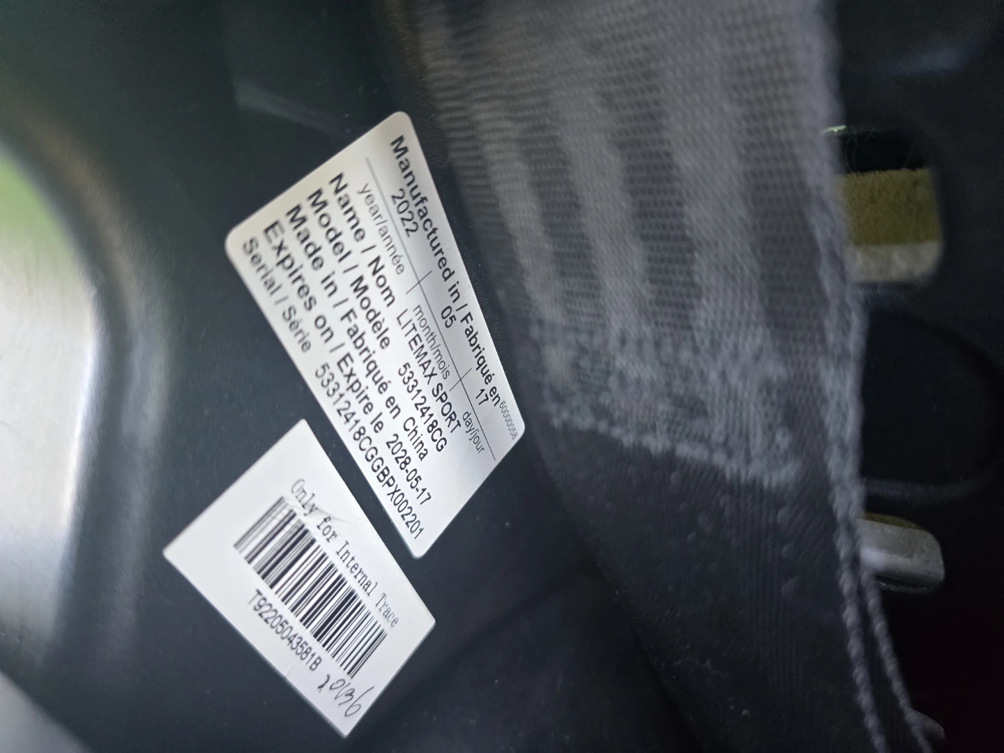 Evenflo Litemax Sport Infant Car Seat and Base - photo 5