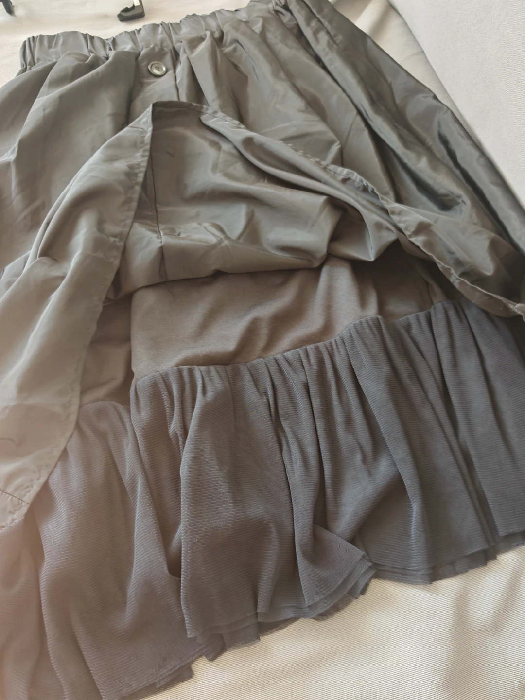 Black Pleated Midi Skirt - photo 3