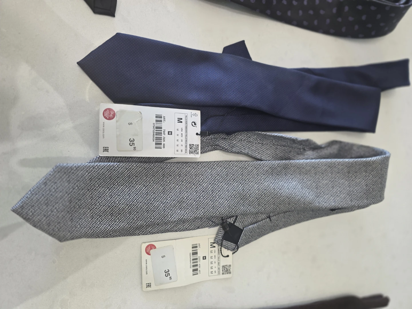 Men brand new ties