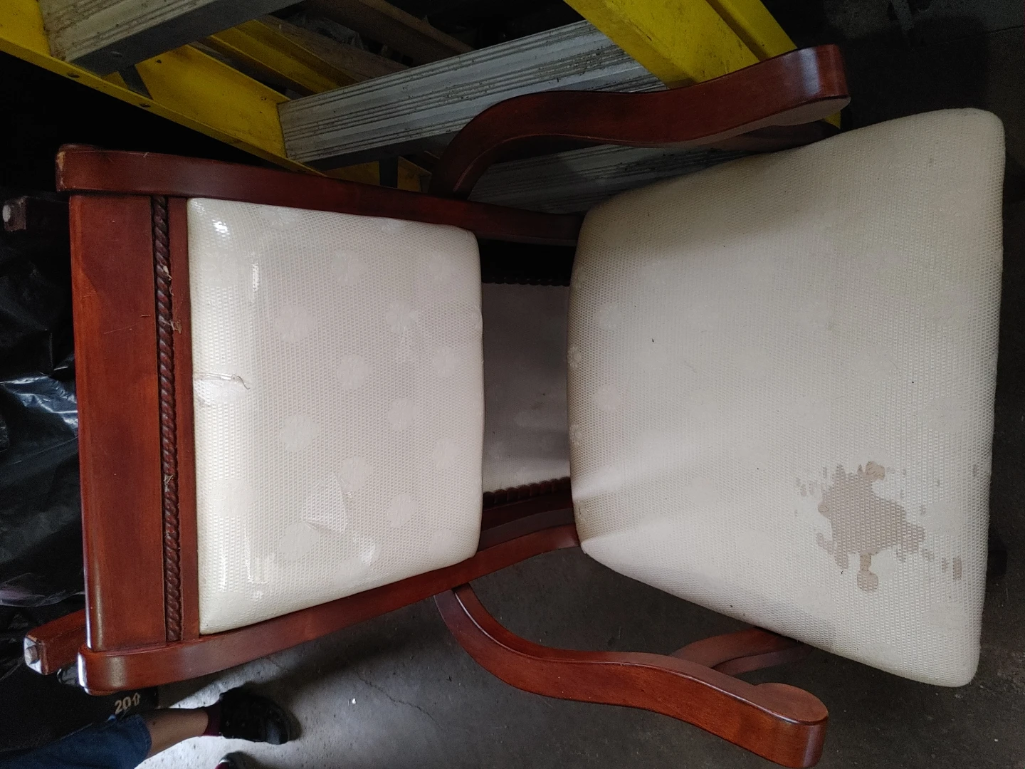Solid wood Dining table with 6 chairs - photo 2
