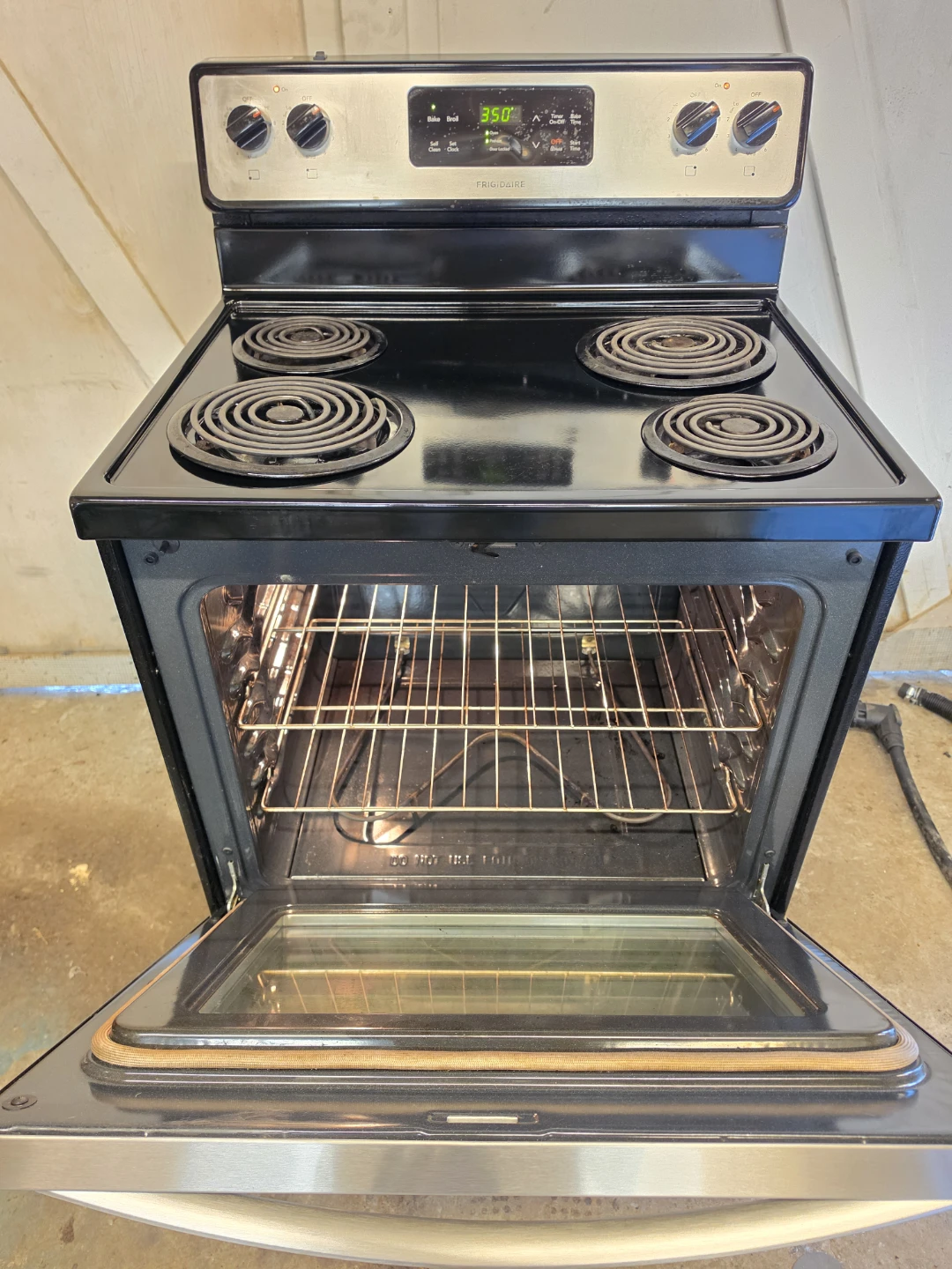 Delivery Available - Frigidaire Stainless Steel Electric Range - photo 5