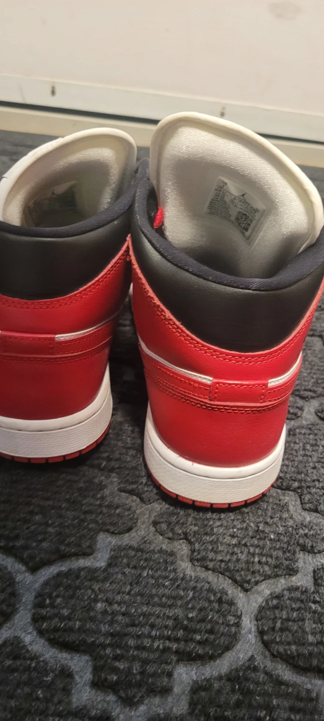 Air Jordan Mid Sneakers
