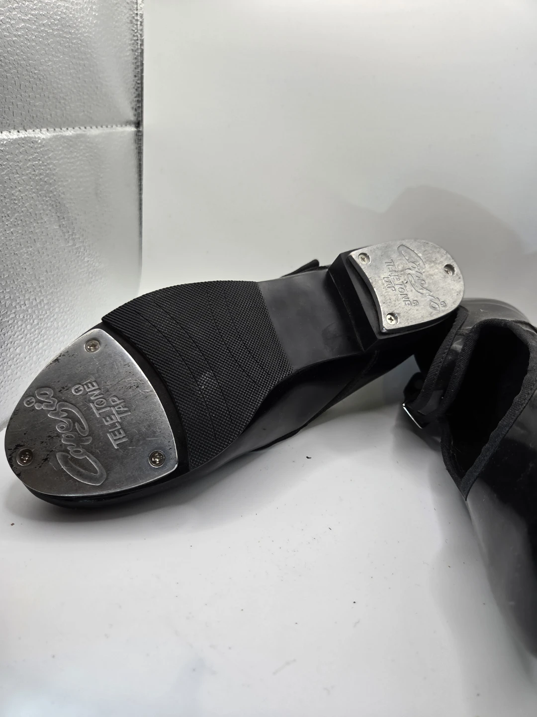 Capezio Black Tap Shoes Size 6.5 - photo 4