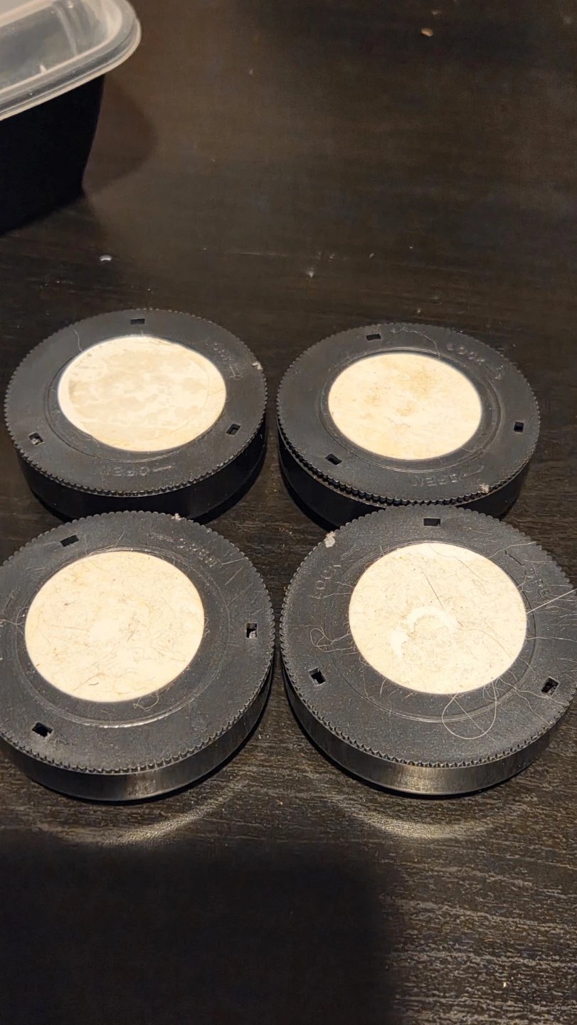 Set of 4 Kubota LED Puck Lights - photo 3