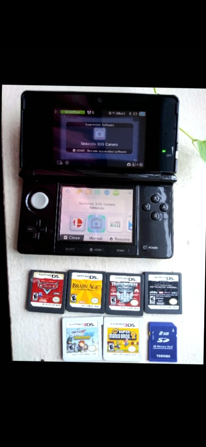 Nintendo 3DS Console with 6 Games and 2GB SD Card