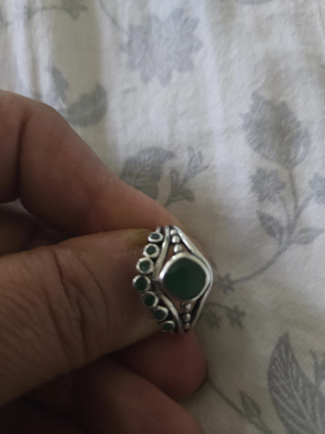 Silver 925 ring with natural emerald stones - photo 3