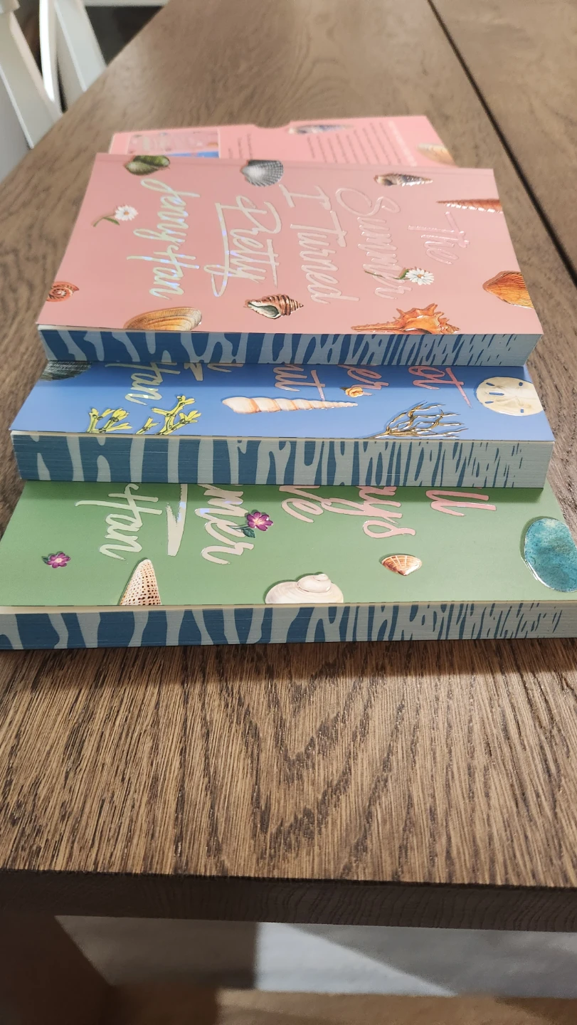 The Complete Summer I Turned Pretty Trilogy Deluxe Edition - photo 3