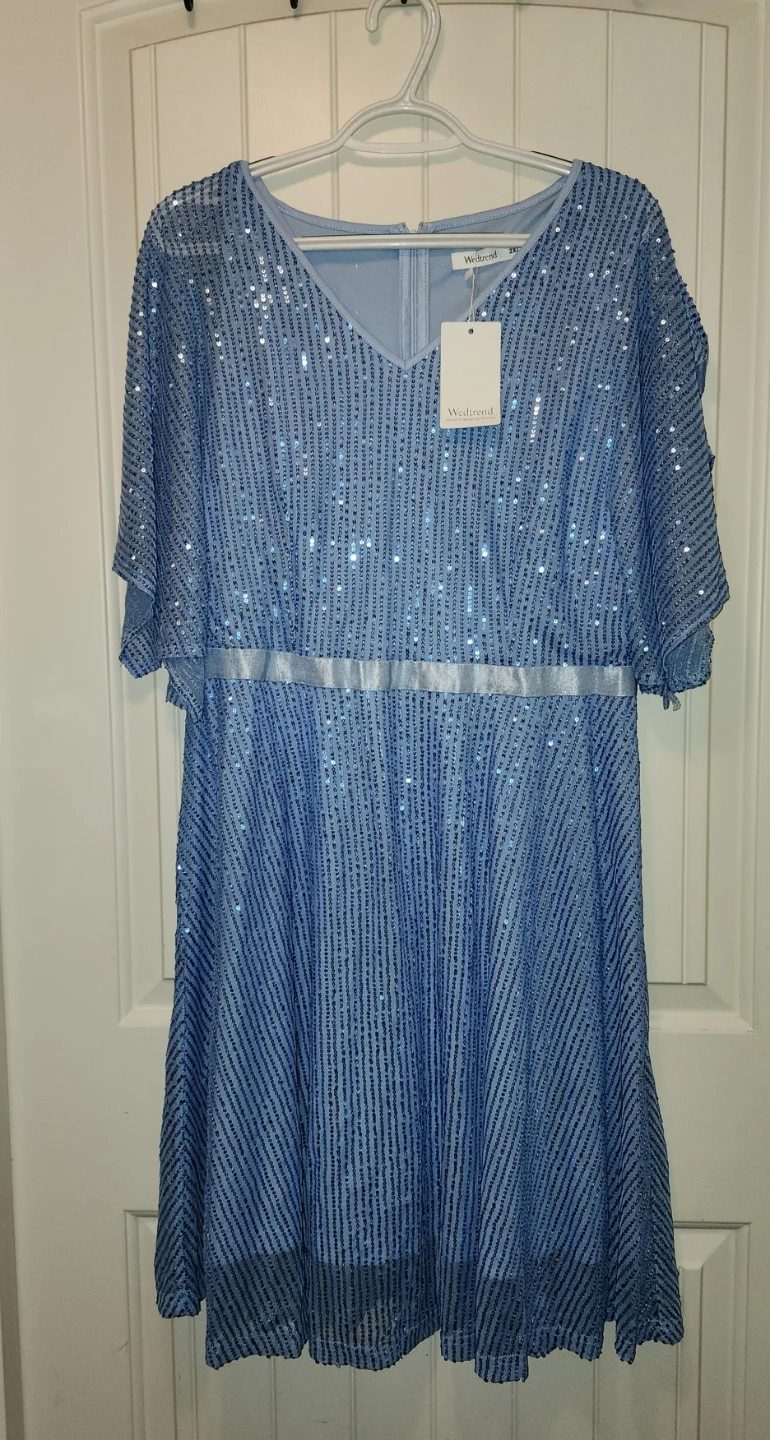 Wedtrend light blue sequin dress