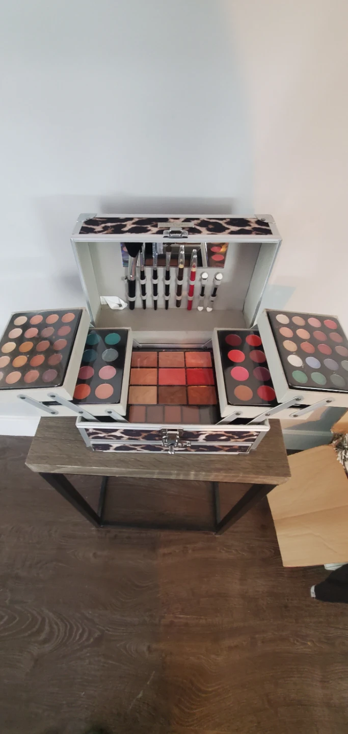 Miss Young Leopard Print Makeup Train Case - photo 5