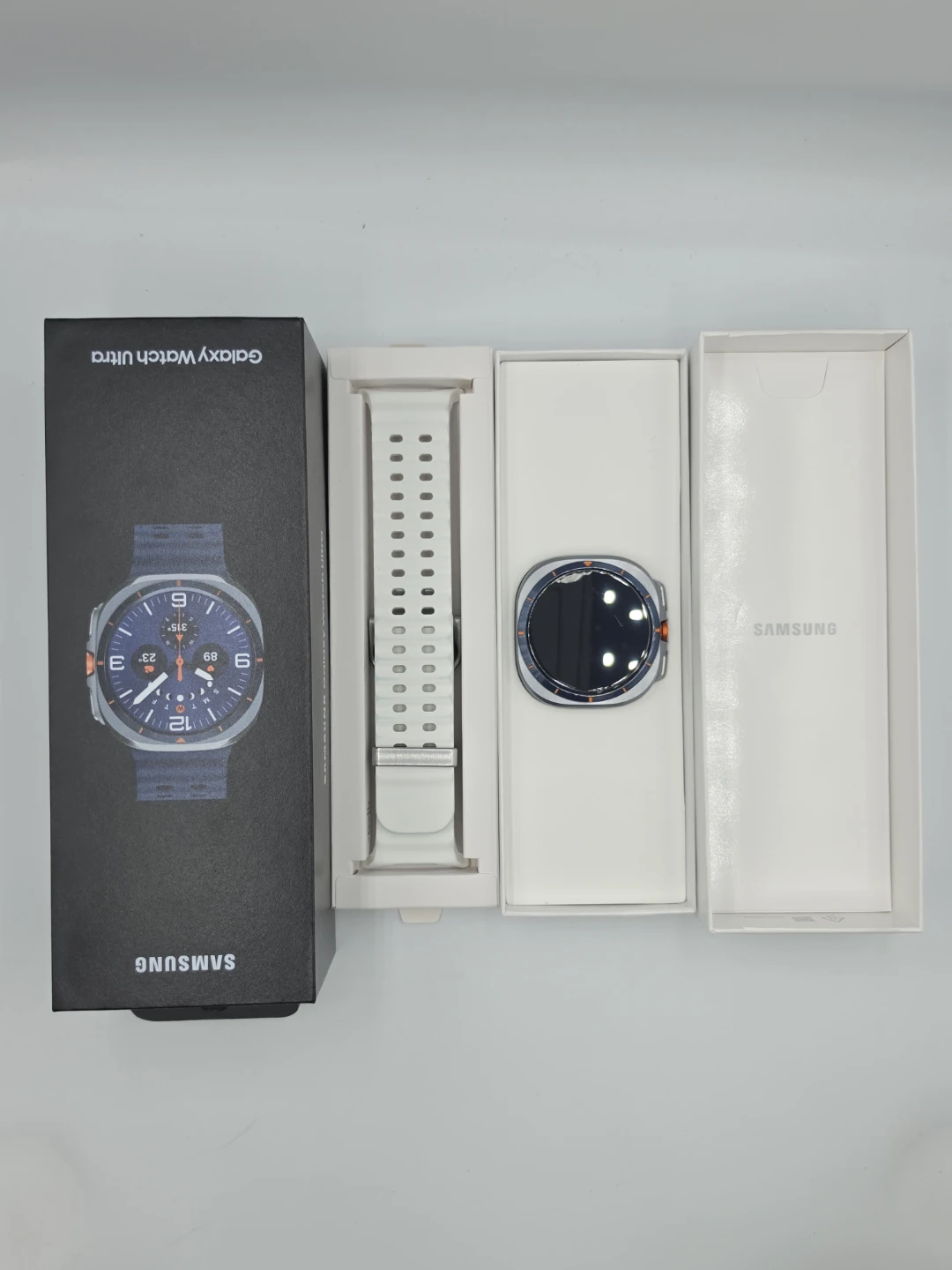Samsung Galaxy Watch Ultra 2025 - photo 4