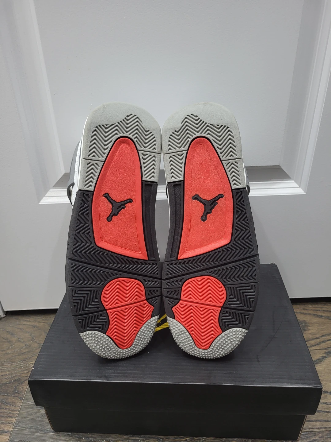Air Jordan 4 White Cement - photo 5