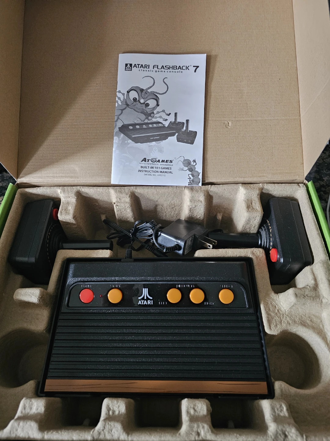 Atari Flashback 7 Classic Game Console