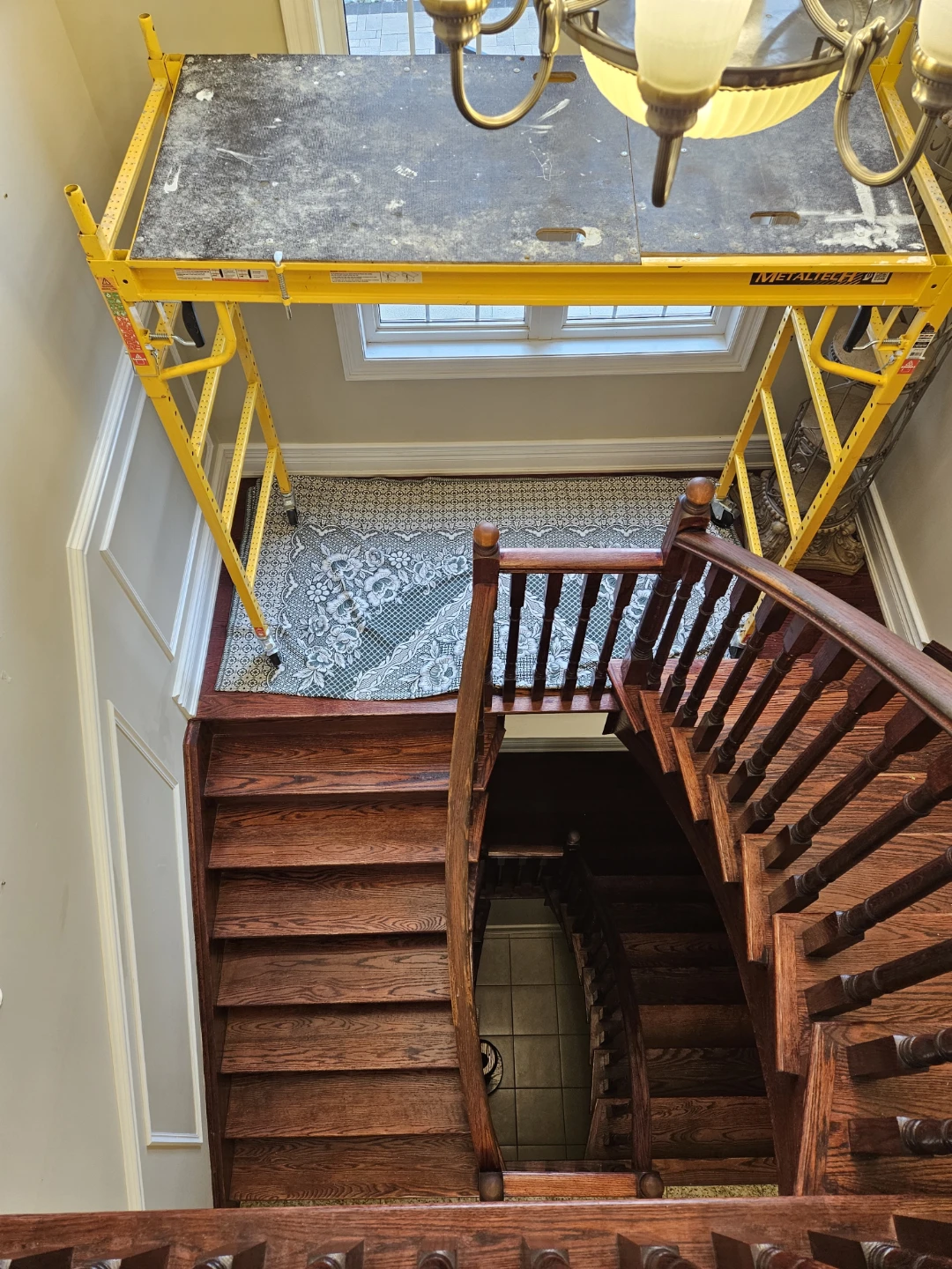 MetalTech Multi-Purpose Scaffold with wheels