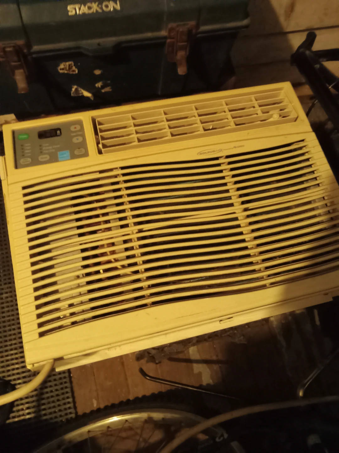 SoleusAir 10000 BTU Window Air Conditioner - photo 3