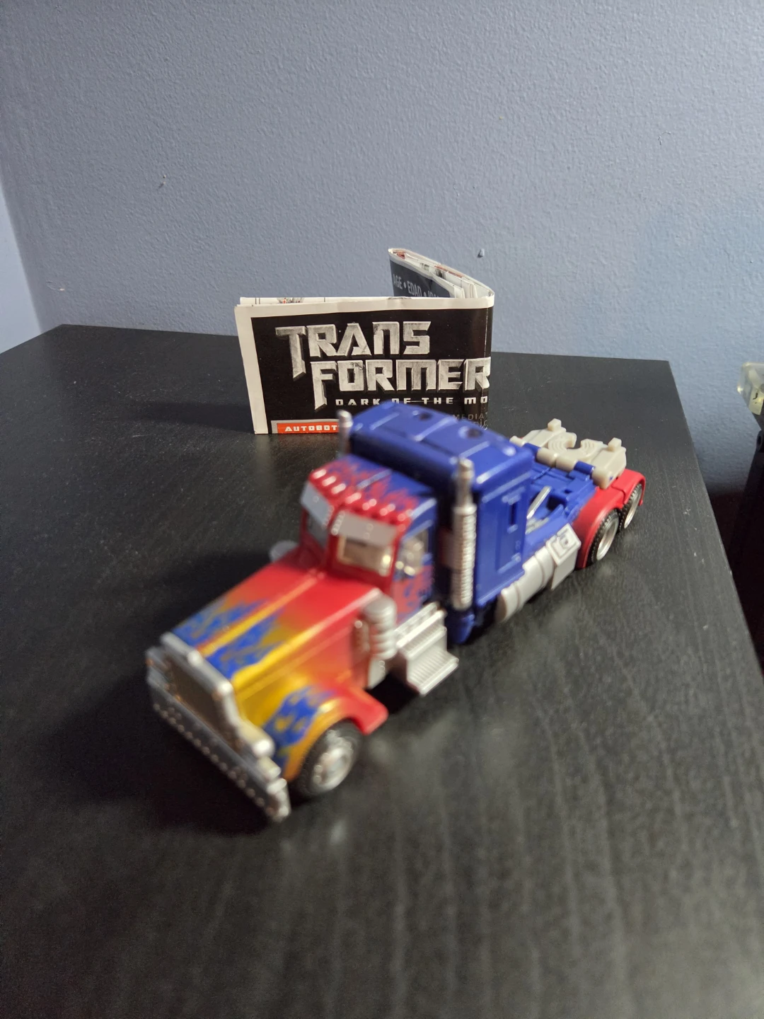 Transformers Dark of the Moon Optimus Prime - photo 2