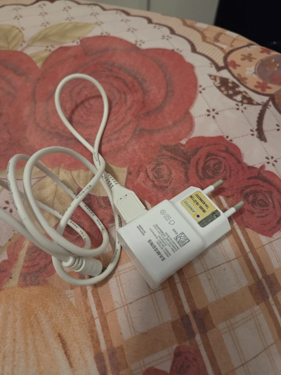 Samsung Wall Charger and Power Cable - photo 4