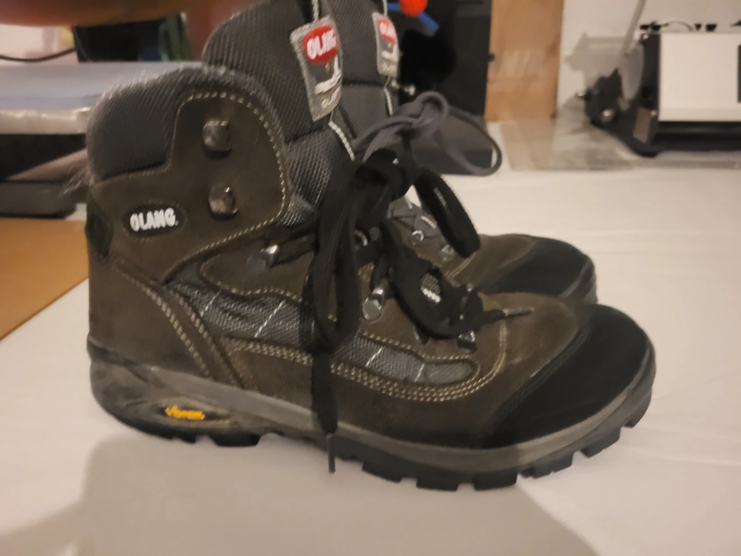 Olang Hiking Boots - good condition- Size 9