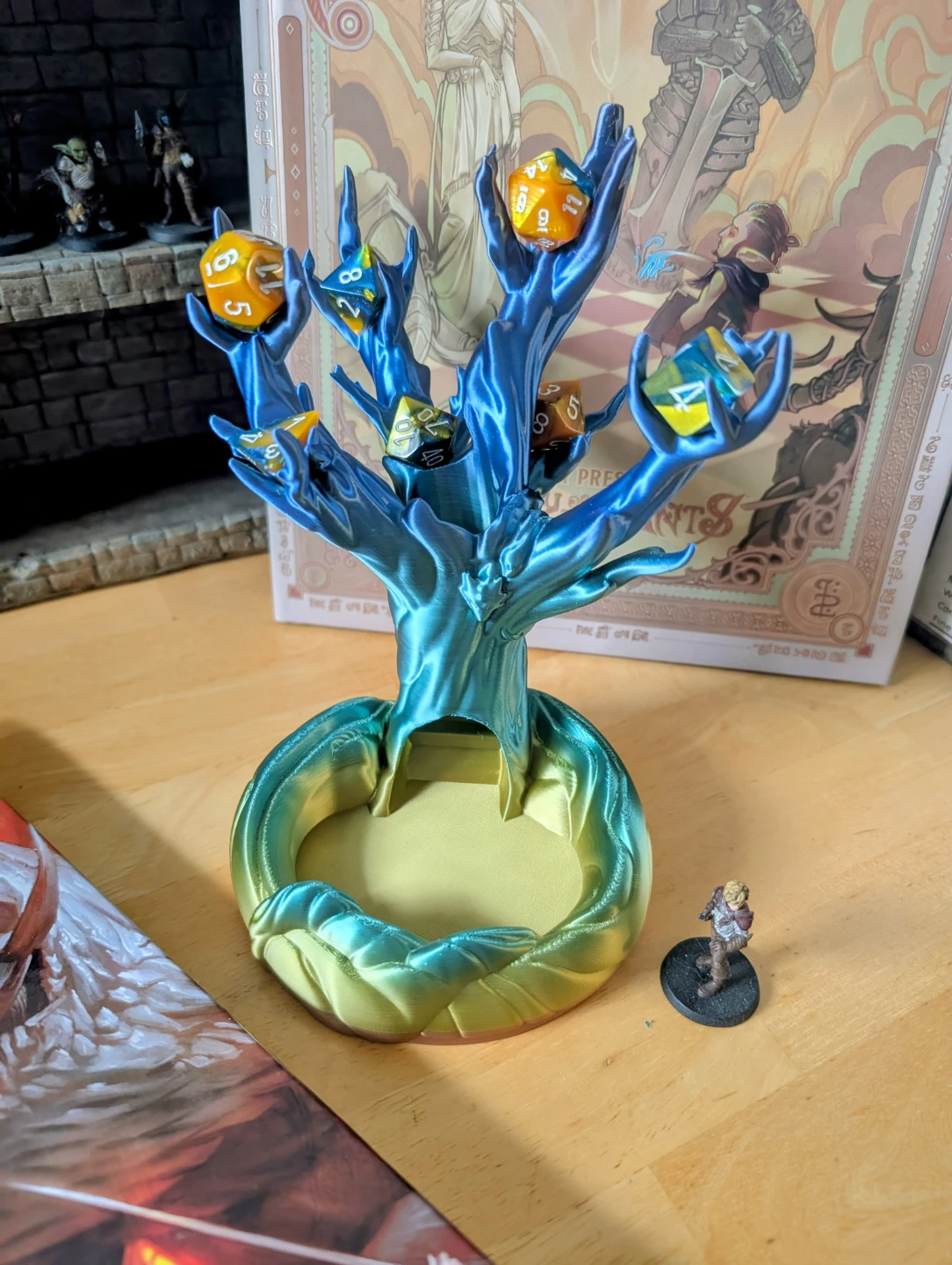 3D Printed Tree Dice Tower with Rolling Tray