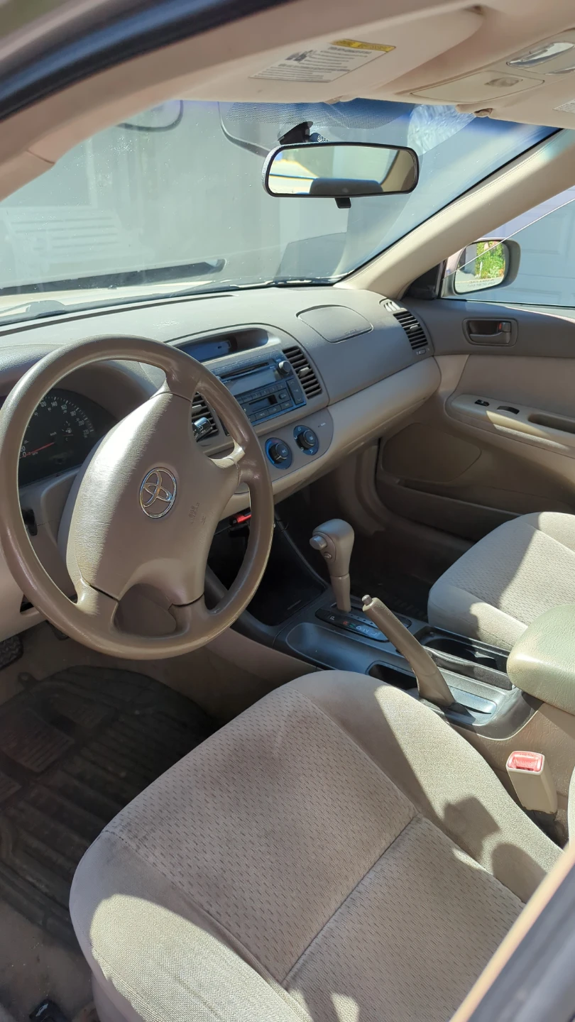 Toyota Camry 2004 - photo 2
