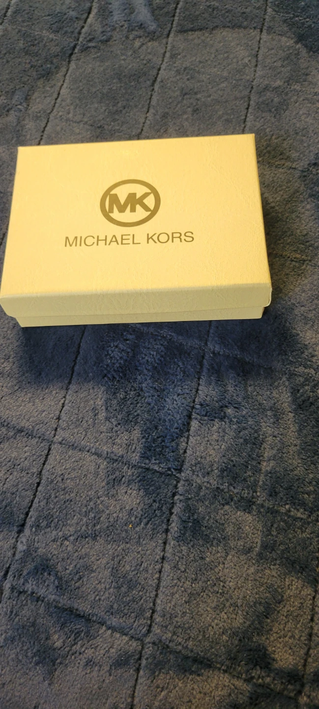 Michael Kors Small Zip Around Wallet
