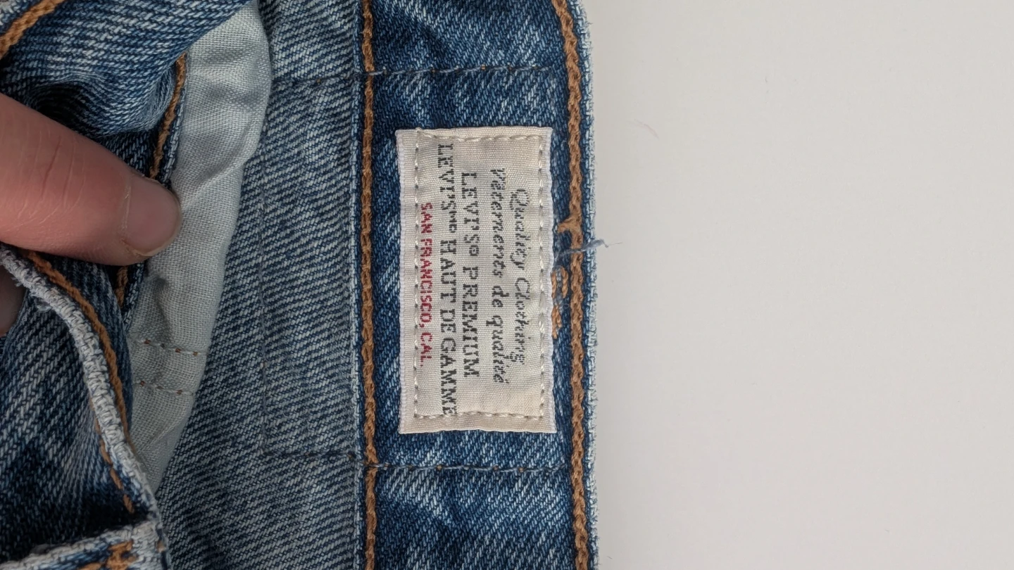Levi's Wedgie Fit Jeans Size 27 - photo 3