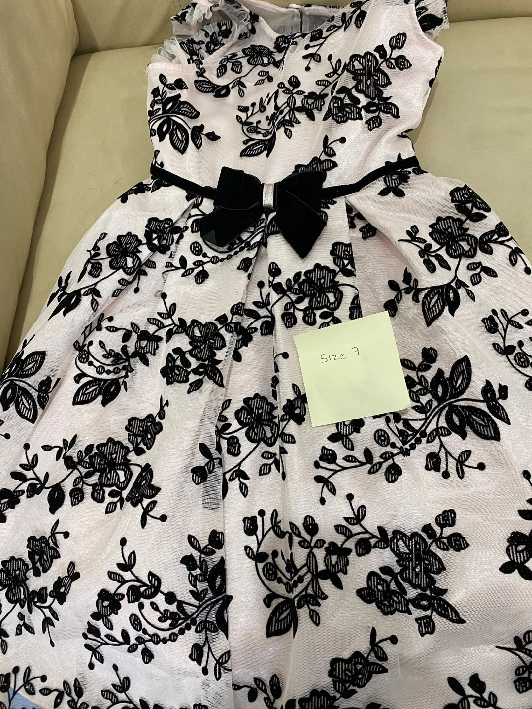 Girls' Dresses - Sizes 7, 8, 10 - photo 2