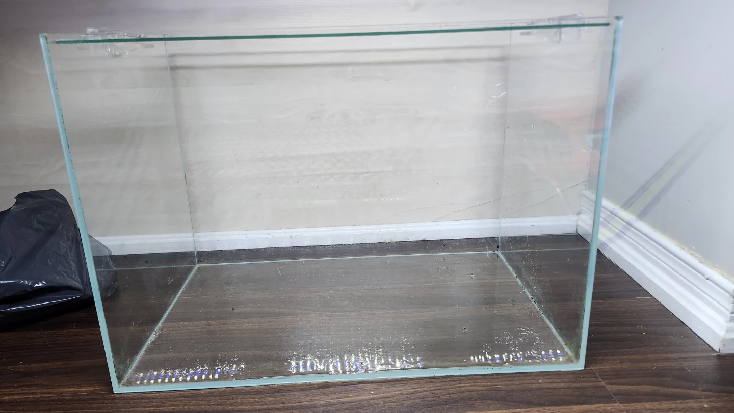 Rimless Glass Aquarium Tank - photo 2